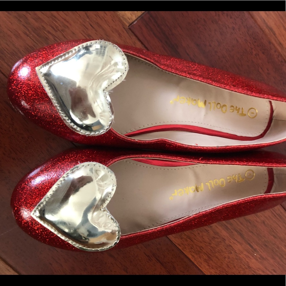 The Doll Maker sparkly red flats w/gold heart